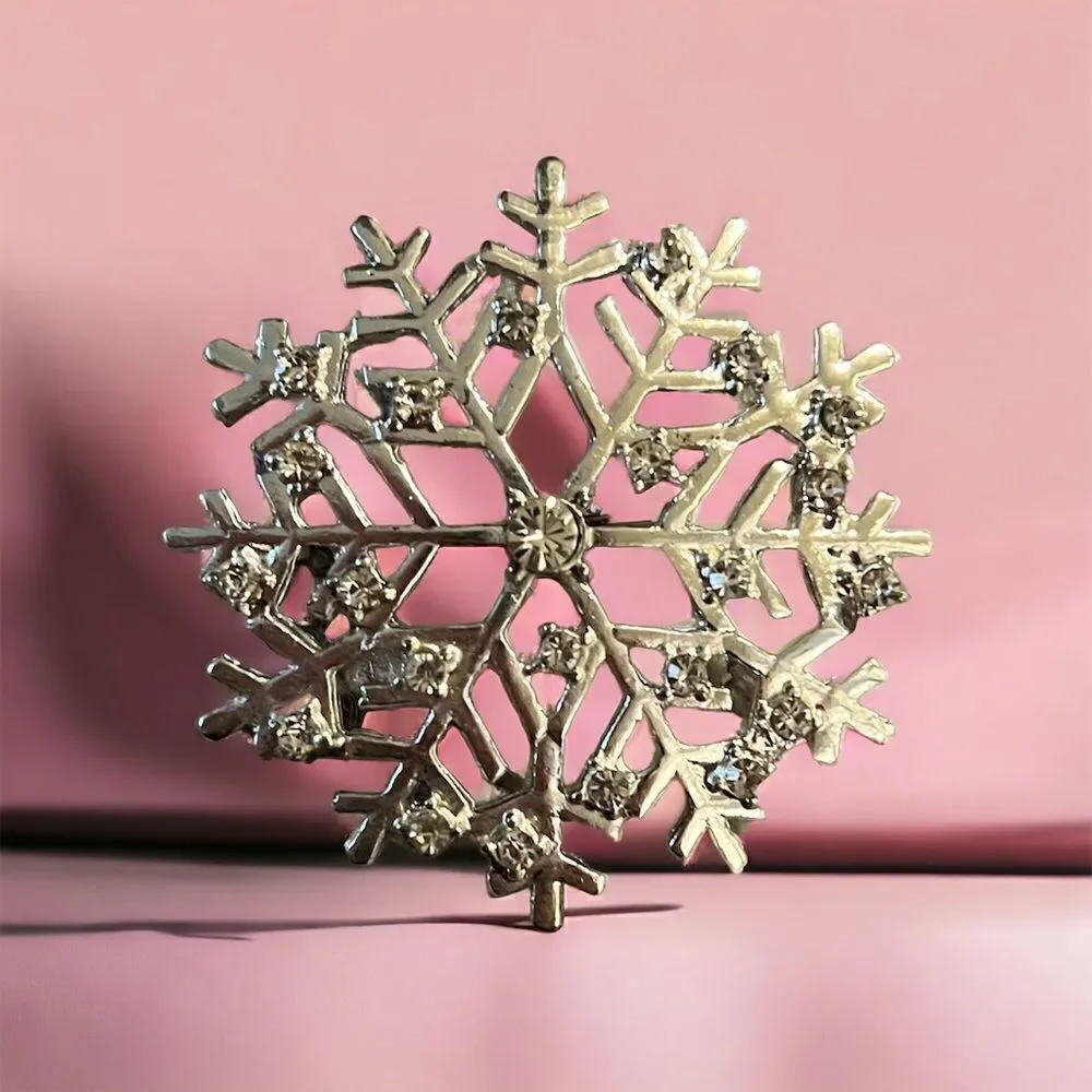 KC Snowflake Brooch / Pin